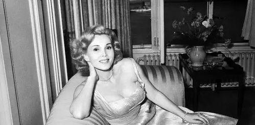 光头母女吃瓜,揭秘娱乐圈幕后真相